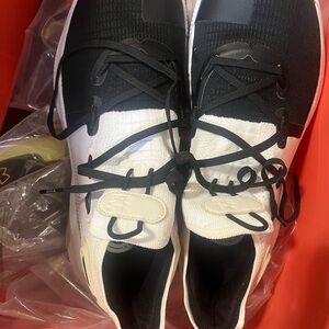 Black and White Athletic Sneakers Under Armour SC Size 11